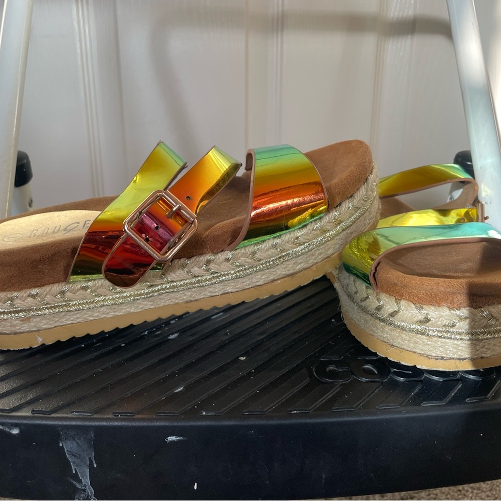 Rogue Multicolor Platform Sandals